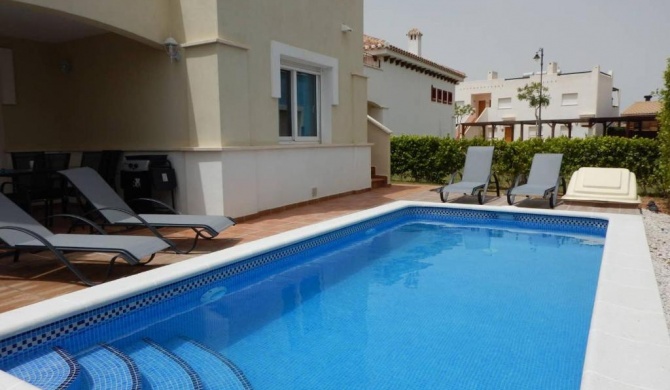 2-bedroom Villa with pool