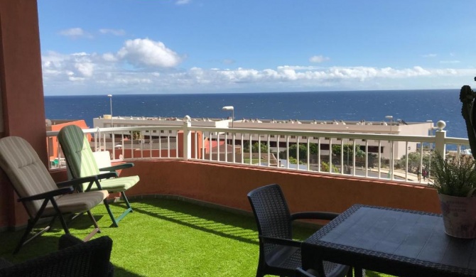 Apartamento entero con vistas al mar en Radazul