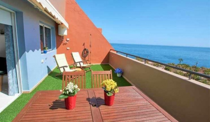 Bonita vivienda vacacional con vistas al mar playaWIFI