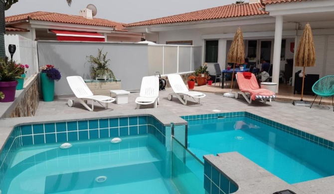 4 bedrooms house with private pool enclosed garden and wifi at San Bartolome de Tirajana