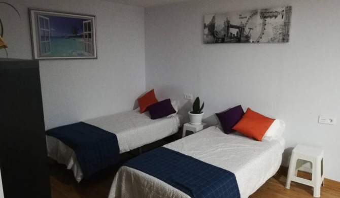 Loft Santa Cruz, Acoran