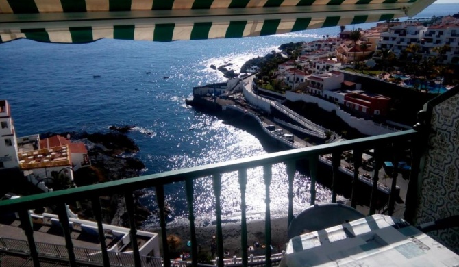 Apartment sea view in Puerto de Santiago front beach