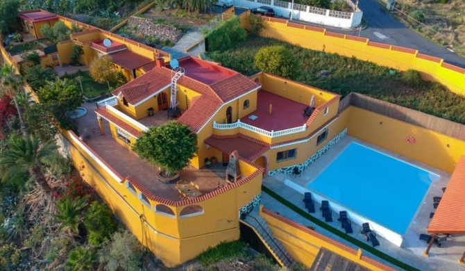 Canalina, Villa con piscina y vistas al Balcón de Telde