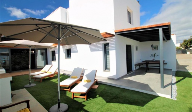 Holiday House and Spa Lanzarote