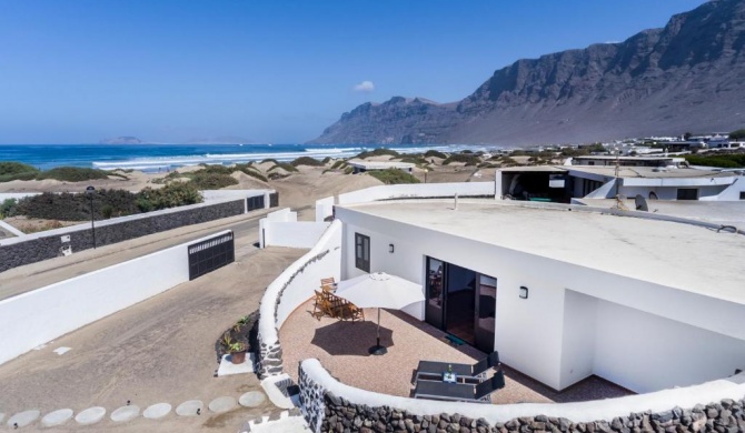 Famara House 12