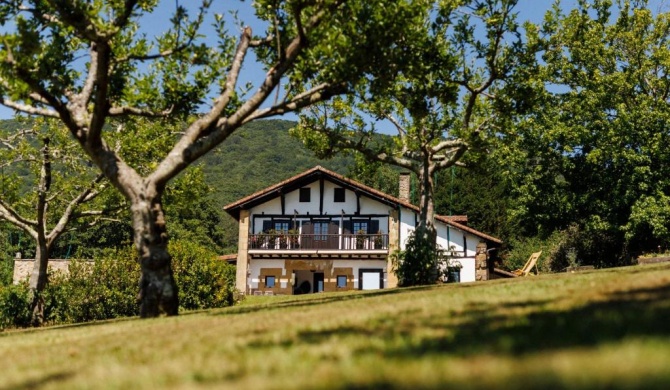 Casa Rural Arotzenea