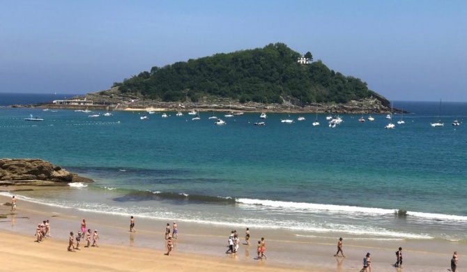 La Madame on La Concha Beach, Seaview Apartment