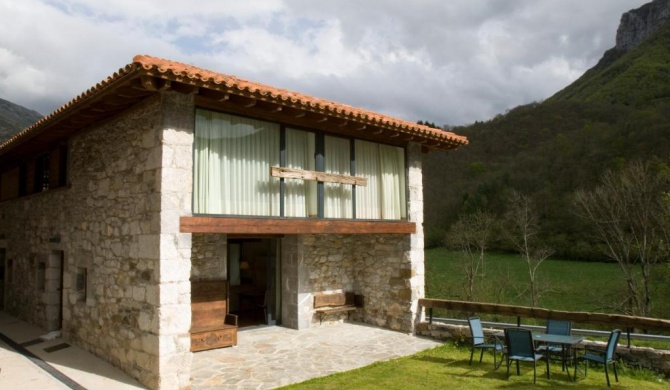 Apartamentos Rurales El Lleron