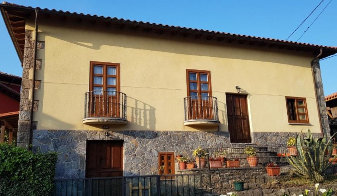 Casa de Aldea La Abuela Herminia