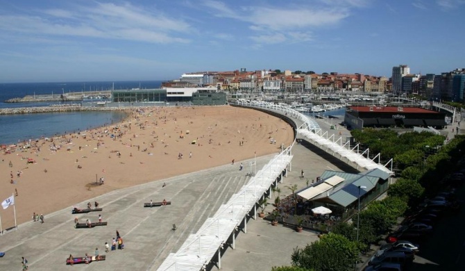 PRIMERA LÍNEA PLAYA+PARKING GRATIS