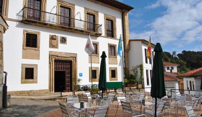 Hotel Palacio de los Vallados