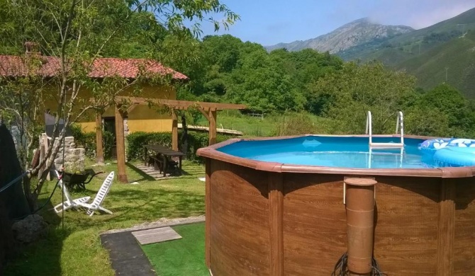 LA NOZAL (piscina, barbacoa, jardín...)