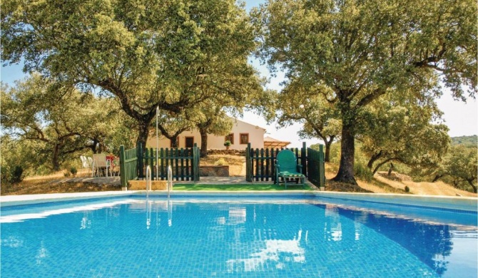 Four-Bedroom Holiday Home in Villaviciosa de Cordo.