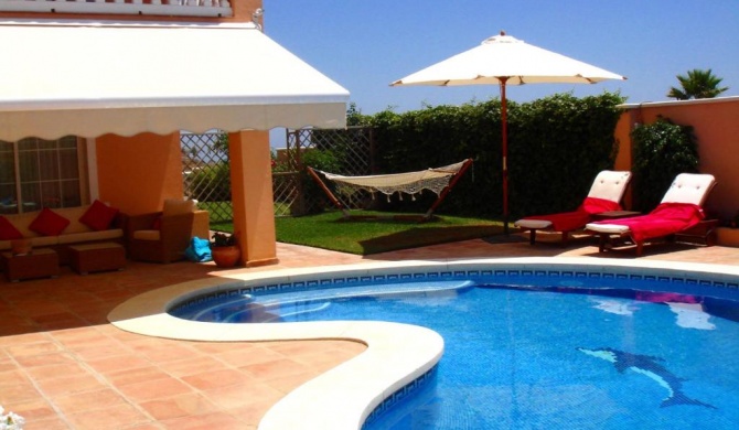 Malaga Villa Sleeps 10 with Pool and Air Con