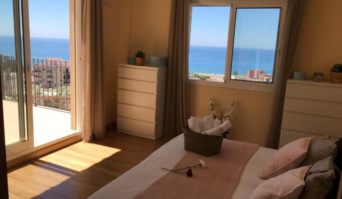 Rooms in Seafront Villa