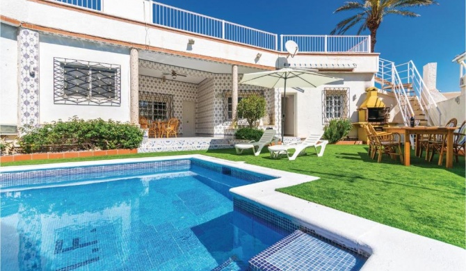 Stunning home in Cartagena with WiFi, Private swimming pool and Outdoor swimming pool